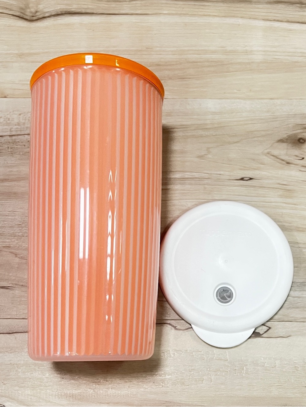 Vintage Tupperware 3329 Insulated Thermal Tumbler 24oz Pink Striped Lid Water